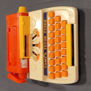 Tomy's tutor typer